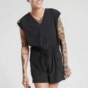 Athleta Sutton Romper Black Sleeveless Utility Style Size 2
